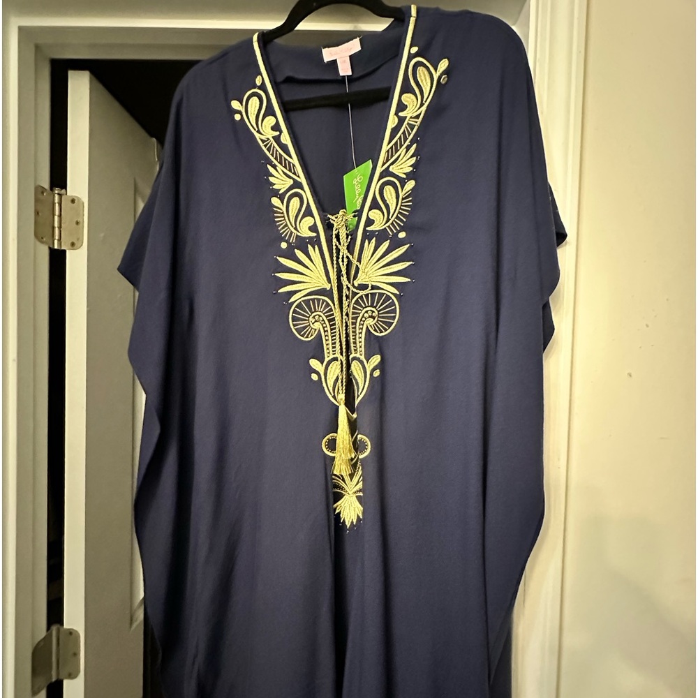 NWT’s Lilly Pulitzer caftan L/XL